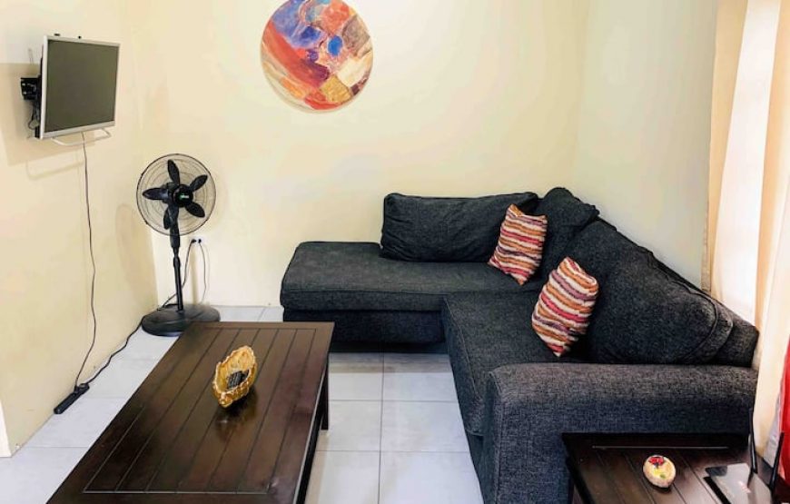 1 bedroom with 2 beds -Rustic Ocean View Suite @ The Coconut Palm Villa🌴