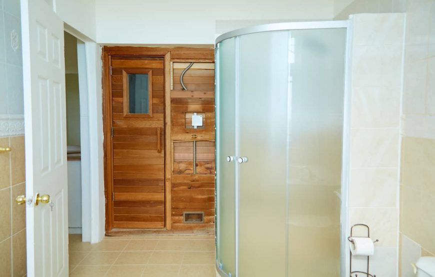 Crowne Gardens Retreat