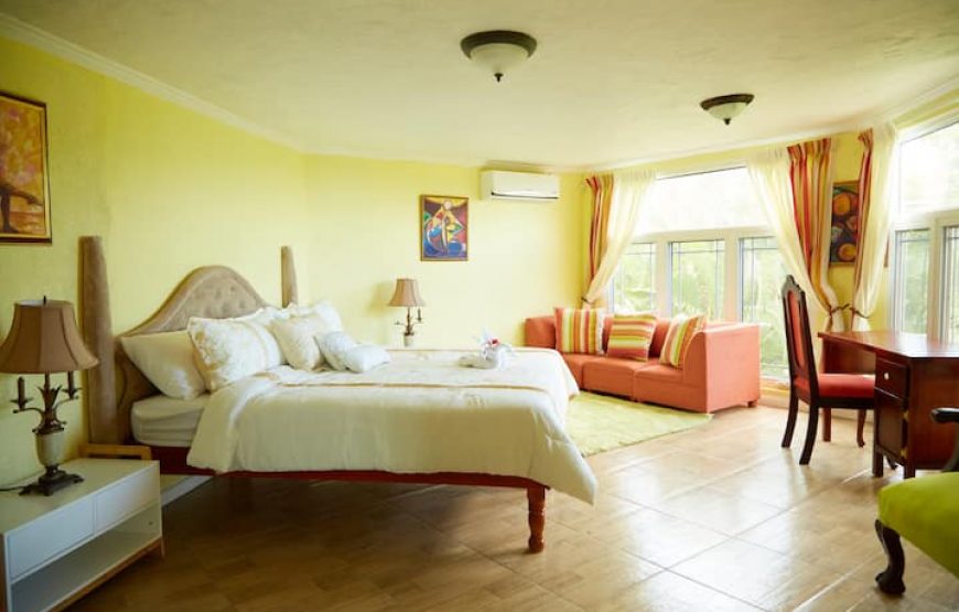 Crowne Gardens Retreat