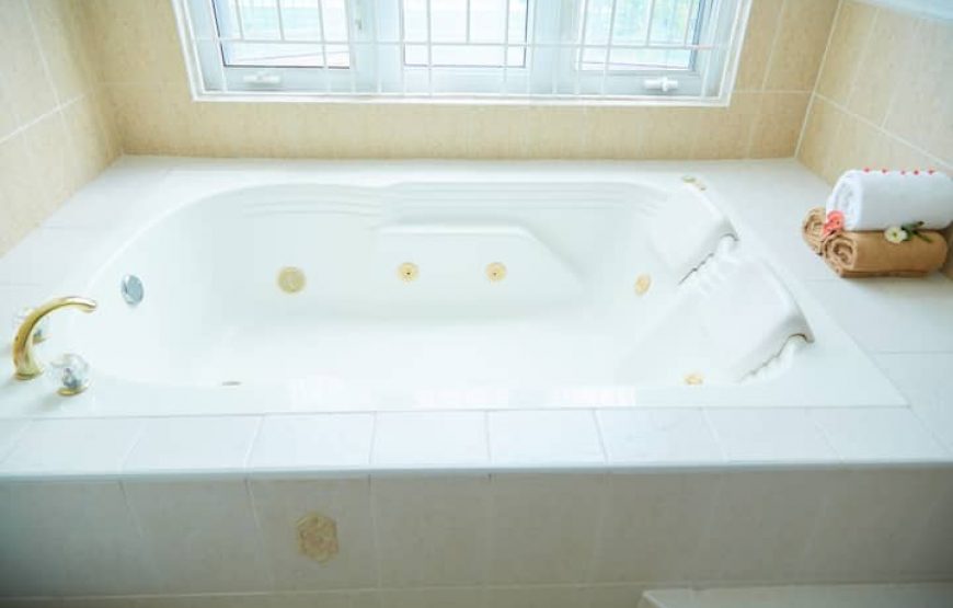 Crowne Gardens Retreat