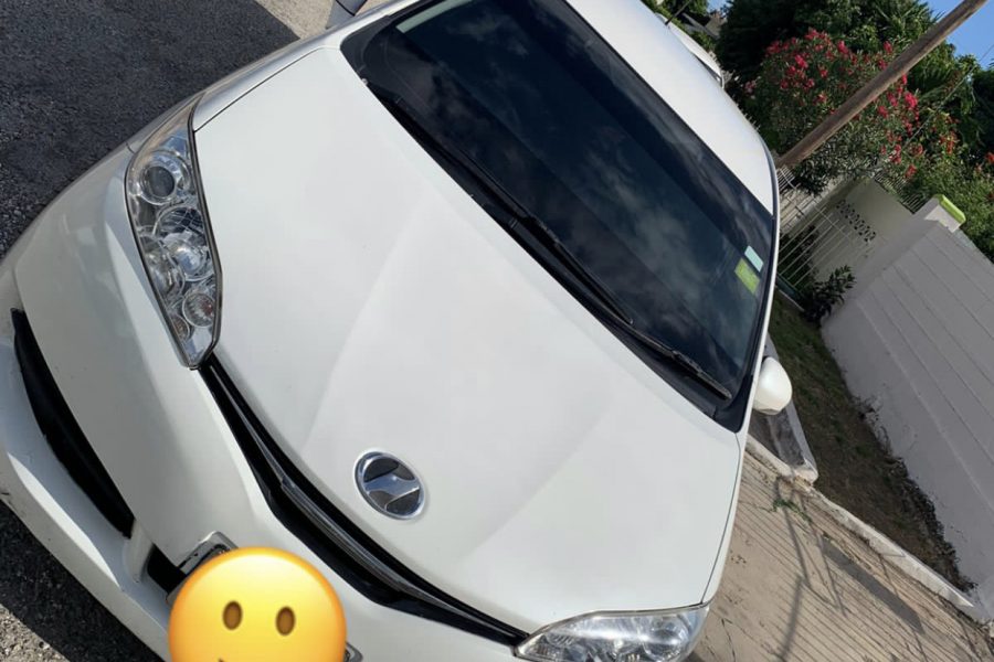 Toyota Wish – 2014