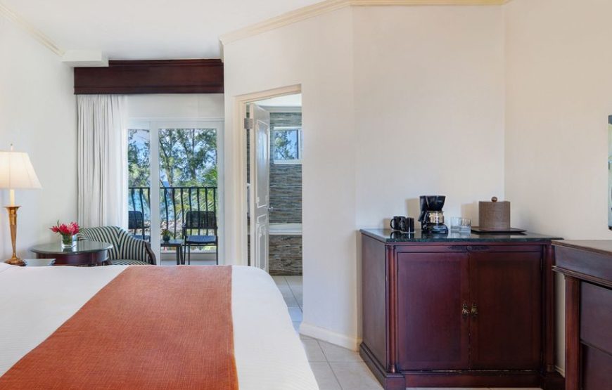 Jewel Runaway Bay Beach Resort & Waterpark