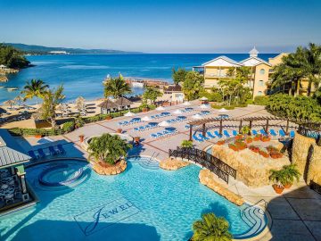 Jewel Runaway Bay Beach Resort & Waterpark